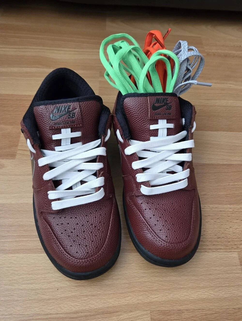 Nike low top